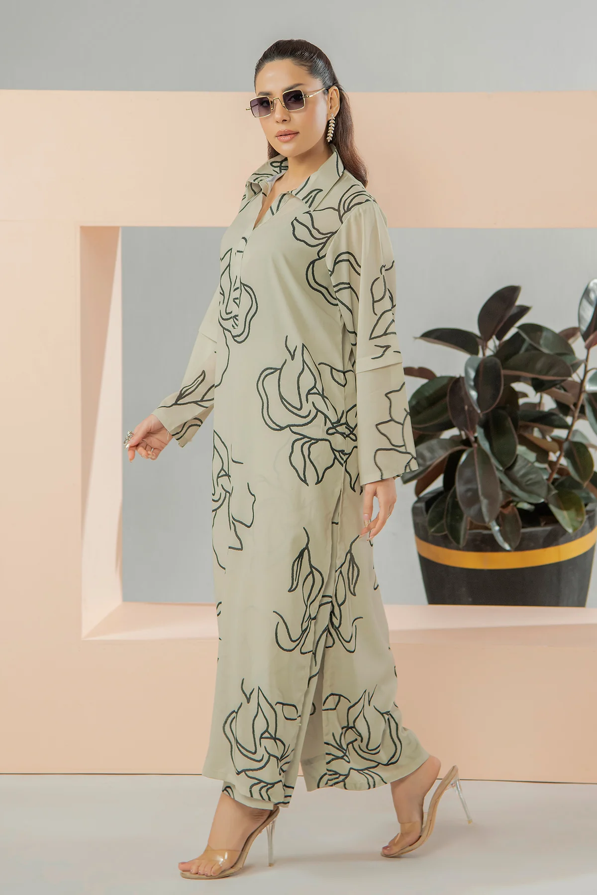 Mulaan Long Dress - Image 3