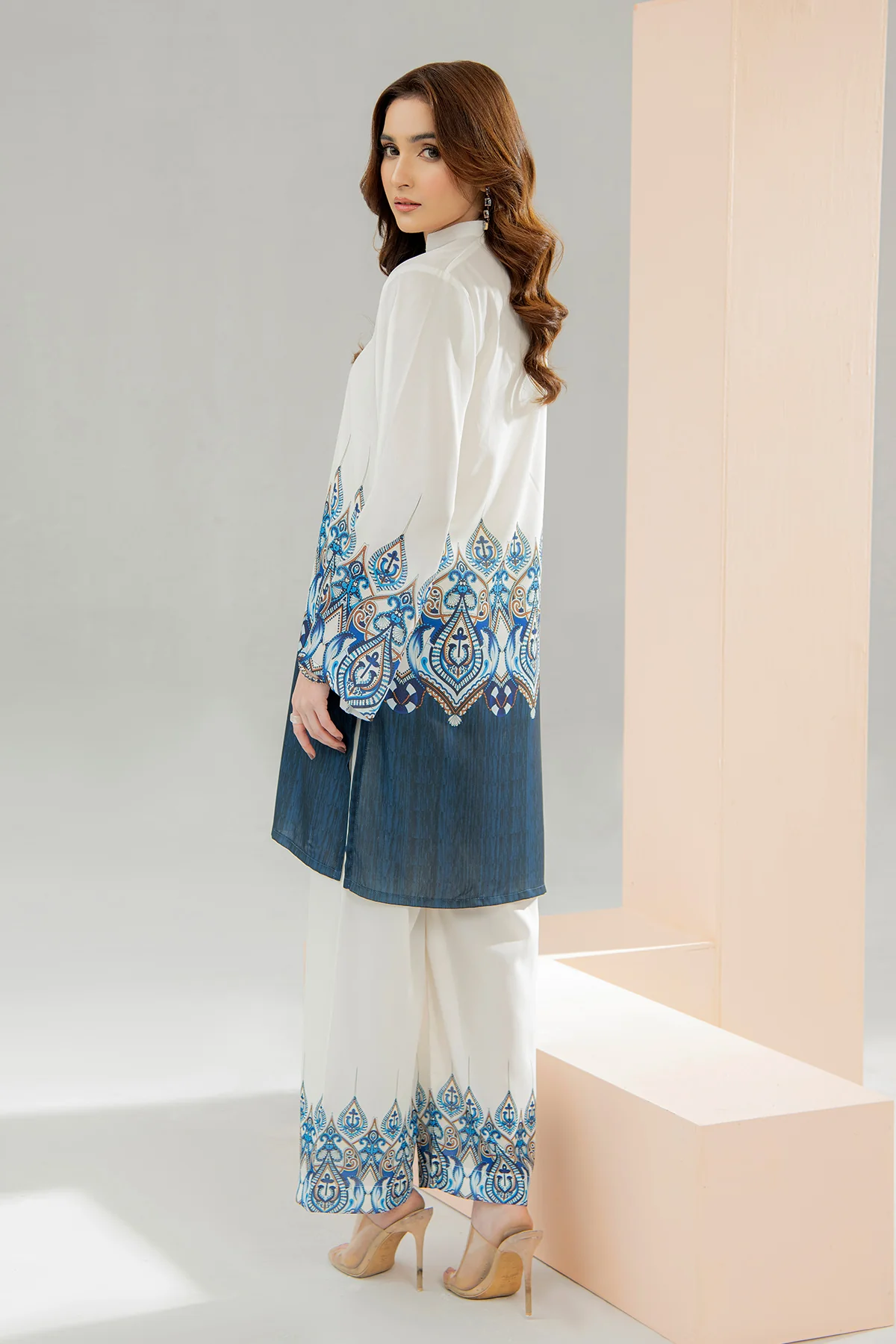 Printed Crepe Co-ord Set - Image 4