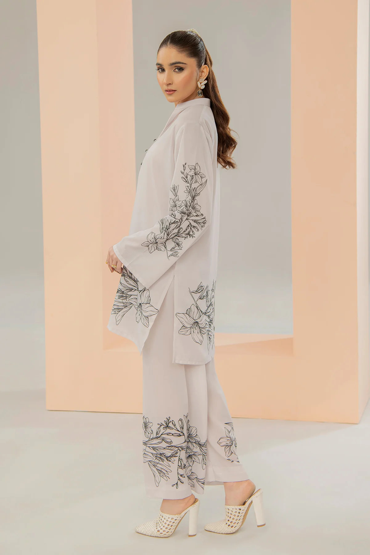 Printed Crepe Co-ord Set - Image 4