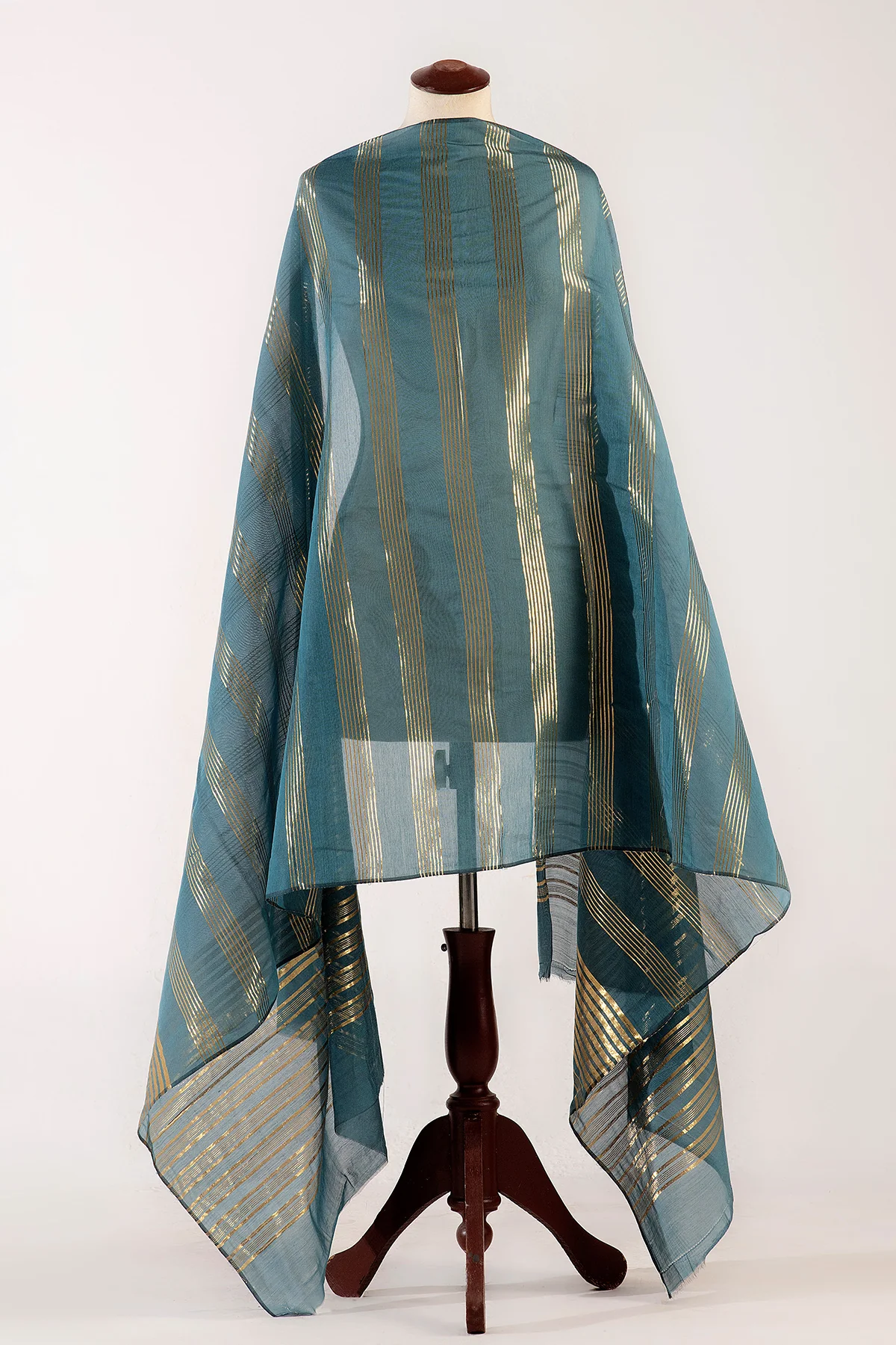 Zari Dupatta - Image 3