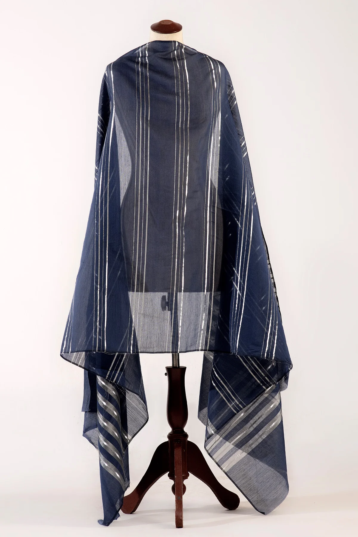 Zari Dupatta - Image 3